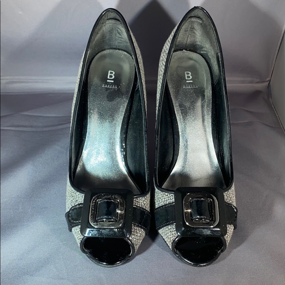 Classic peep toe heels